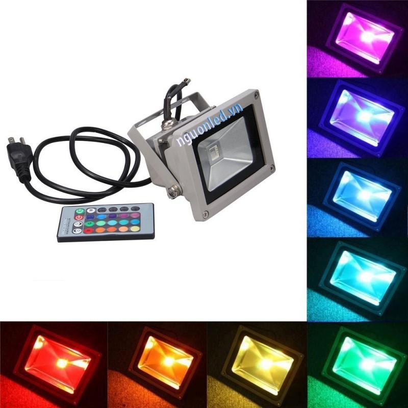 Đèn pha led 10W đổi màu