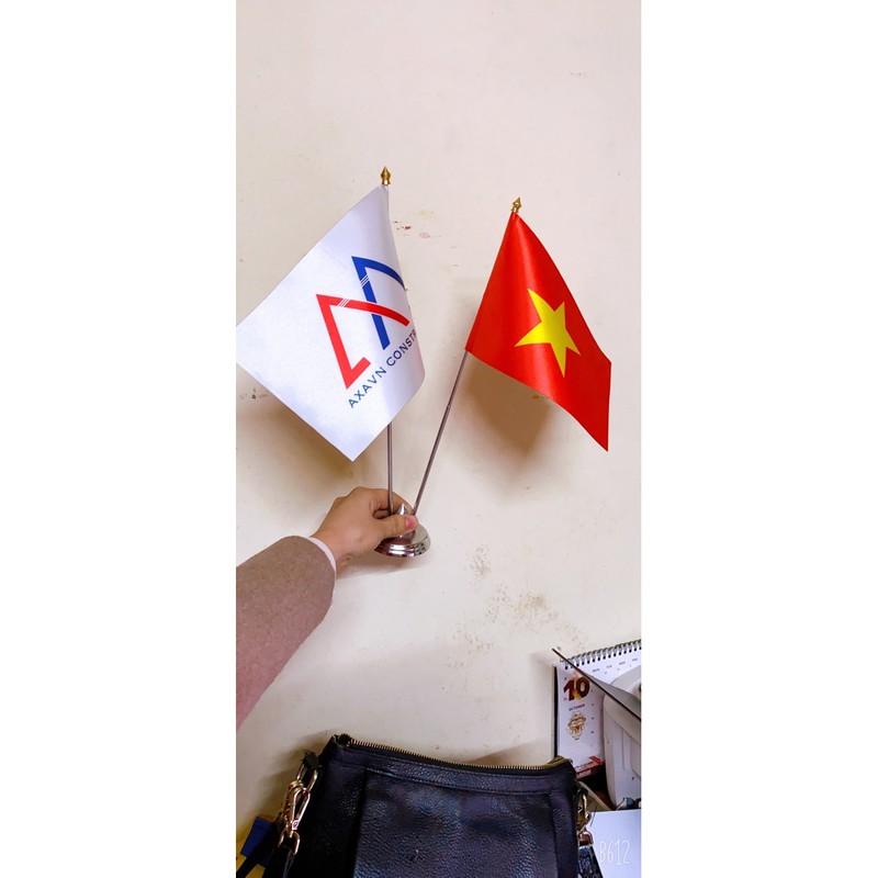 Cờ để bàn 35cm in logo rút lên xuống được, cờ để bàn in theo yêu cầu