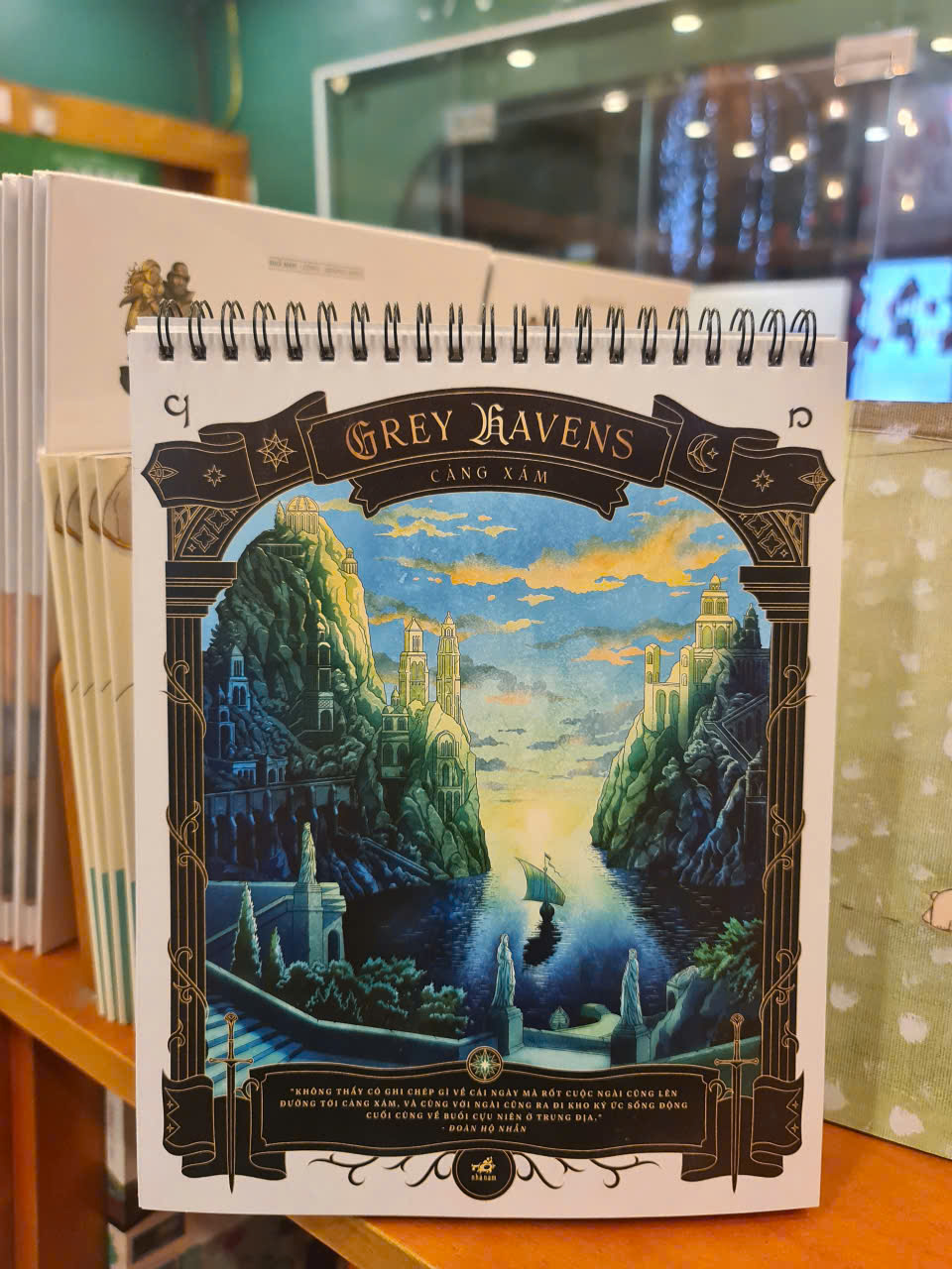 Lịch để bàn Nhã Nam Bính Ngọ 2026 - Vùng đất kỳ ảo (Nhã Nam 2026) (Nhã Nam Offcial)