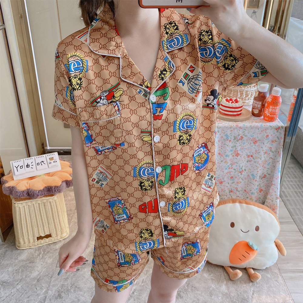 Pijama lụa đùi họa tiết Quảng Châu