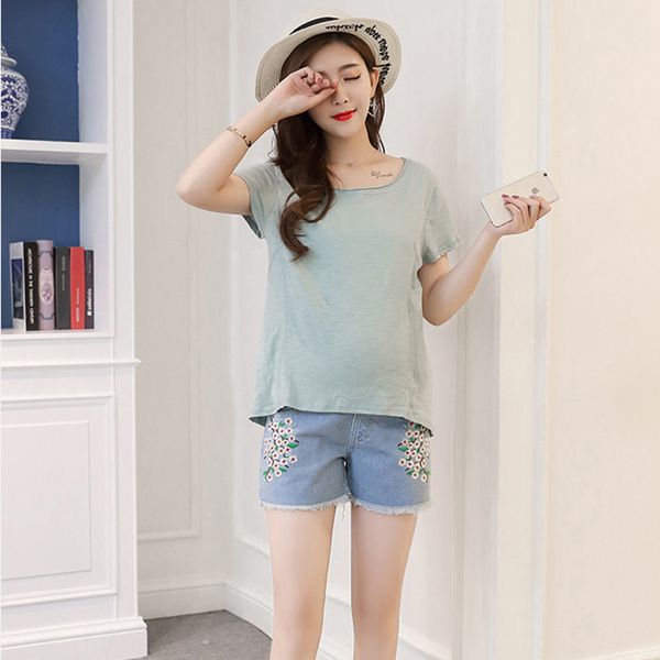 QUẦN SHORT JEAN BẦU THÊU HOA QBN1053