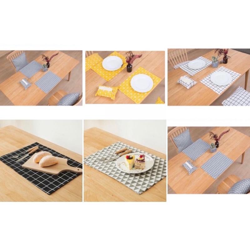 Tấm Lót Bàn Ăn Vải CANVAS Họa Tiết CARO Đơn Giản Hiện Đại Cách Nhiệt Cao Cấp 40 x 60cm