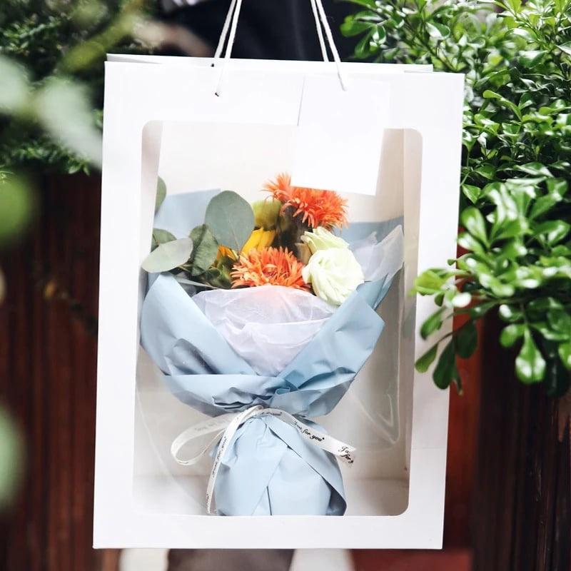 Túi giấy đựng gói quà tặng, hoa có quai 1 mặt kính trong