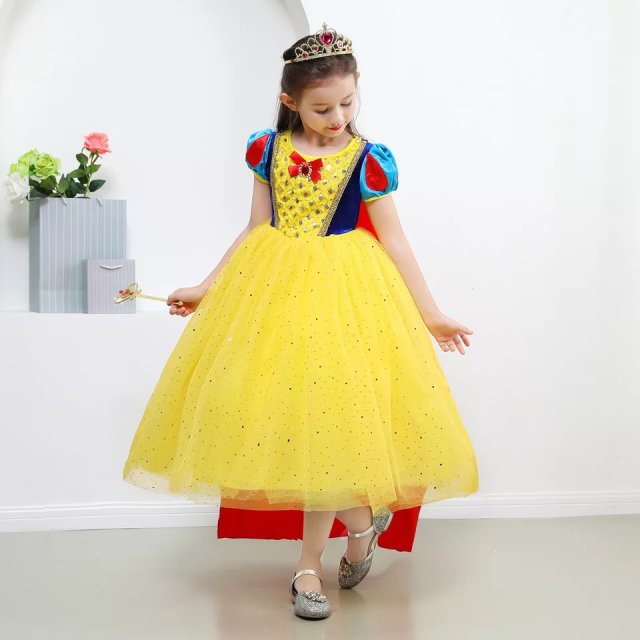 Váy Bạch Tuyết Cho Bé Gái Kèm Áo Choàng Dài - HME70