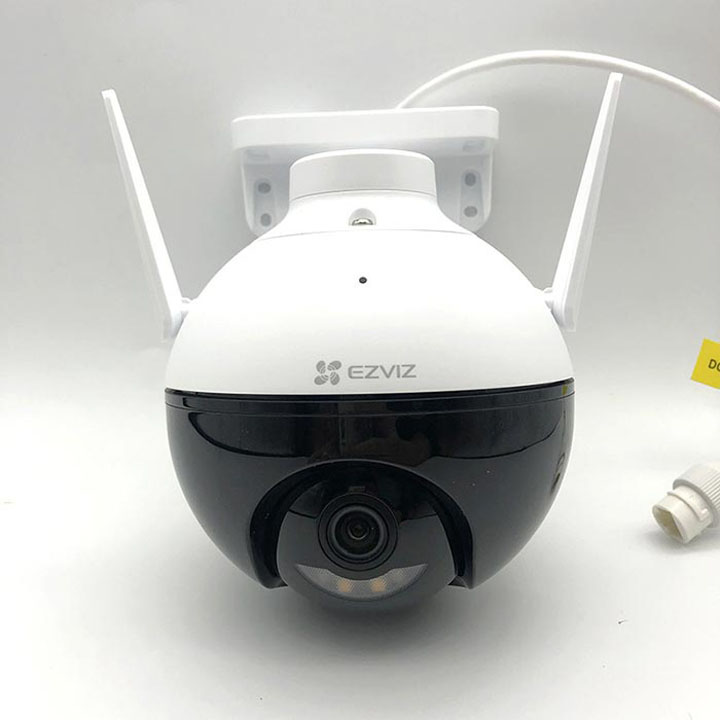 Camera IP Wifi quay quét ngoài trời 4MP EZVIZ C8W hàng chính hãng