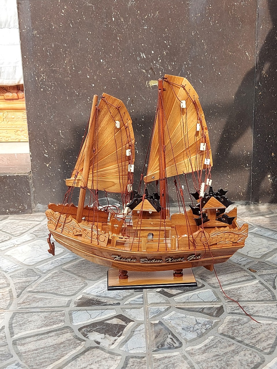 Thuyền gõ Hạ Long-Thuyền thuận buồm xuôi gió ngang 40 cm