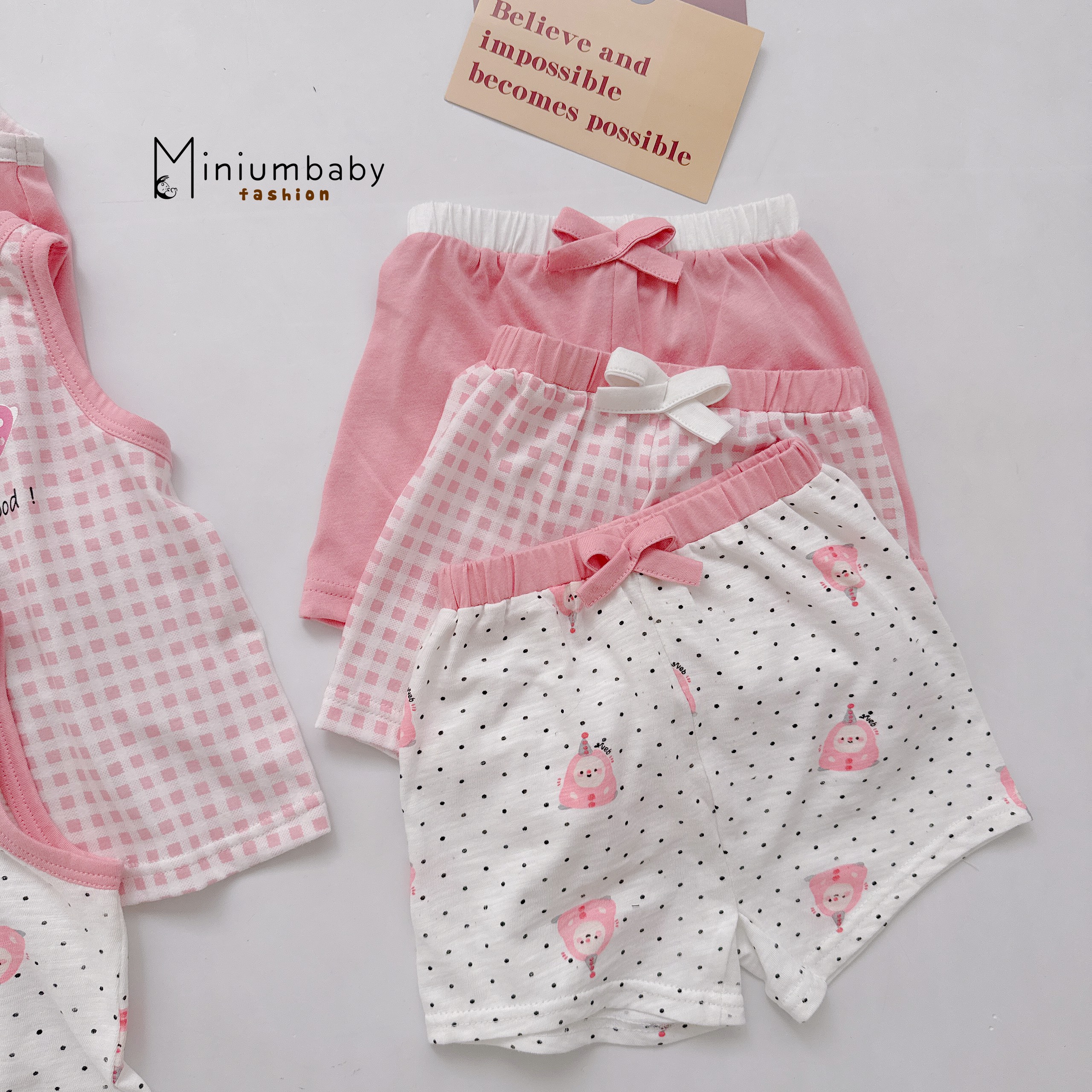 Bộ ba lỗ bé gái điệu đà 1-6 tuổi chữ Myfavou vải cotton xước cao cấp nhẹ thoáng mát kiểu dáng thời trang