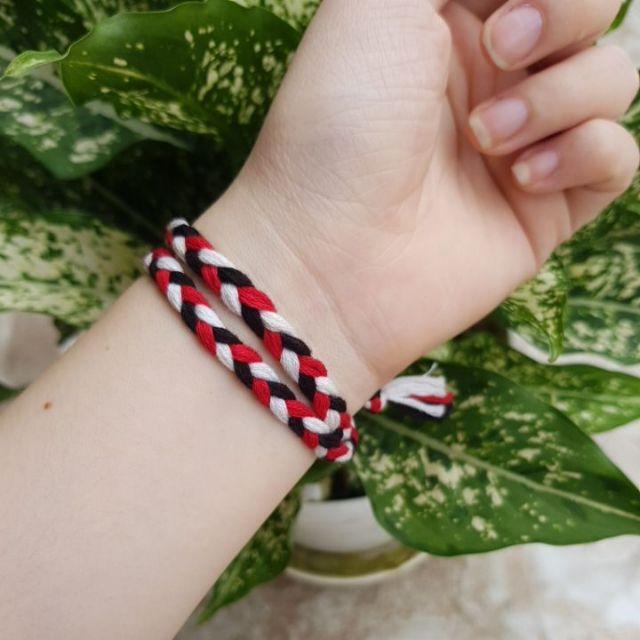 VÒNG TAY TẾT CHỈ ĐỎ ĐEN
