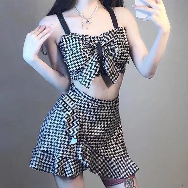 Bikini 2 Mảnh Đẹp - Đồ Bơi Nữ Kẻ Caro Đi Biển