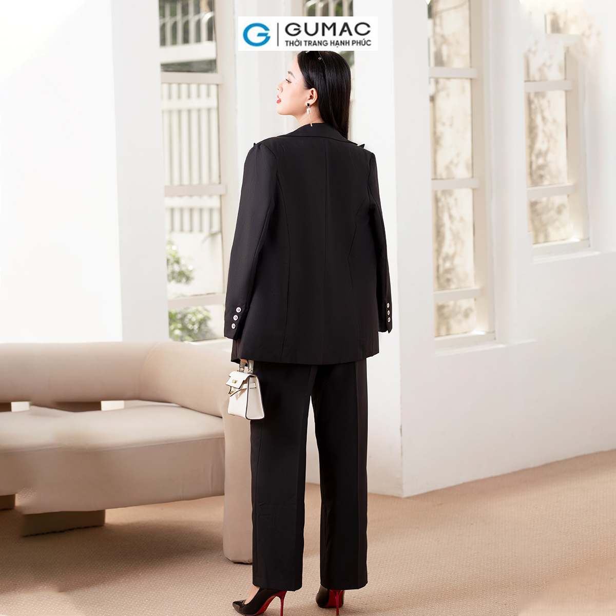 Áo Blazer dáng suông thời trang GUMAC AD10040