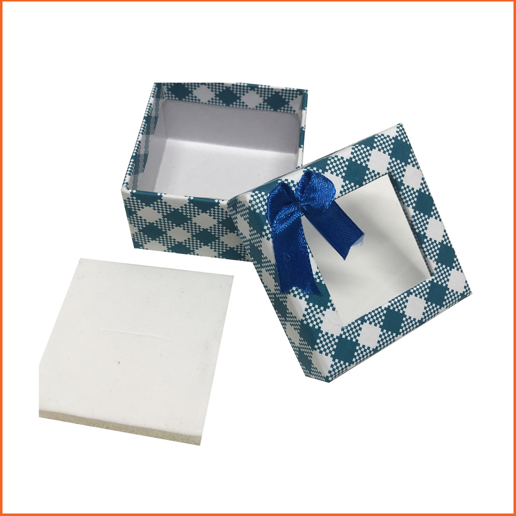 10 Hộp quà Vuông (Kiếng) Phượng Hoàng V046 - 6 x 6 x 3,5 cm - GIao mẫu ngẫu nhiên