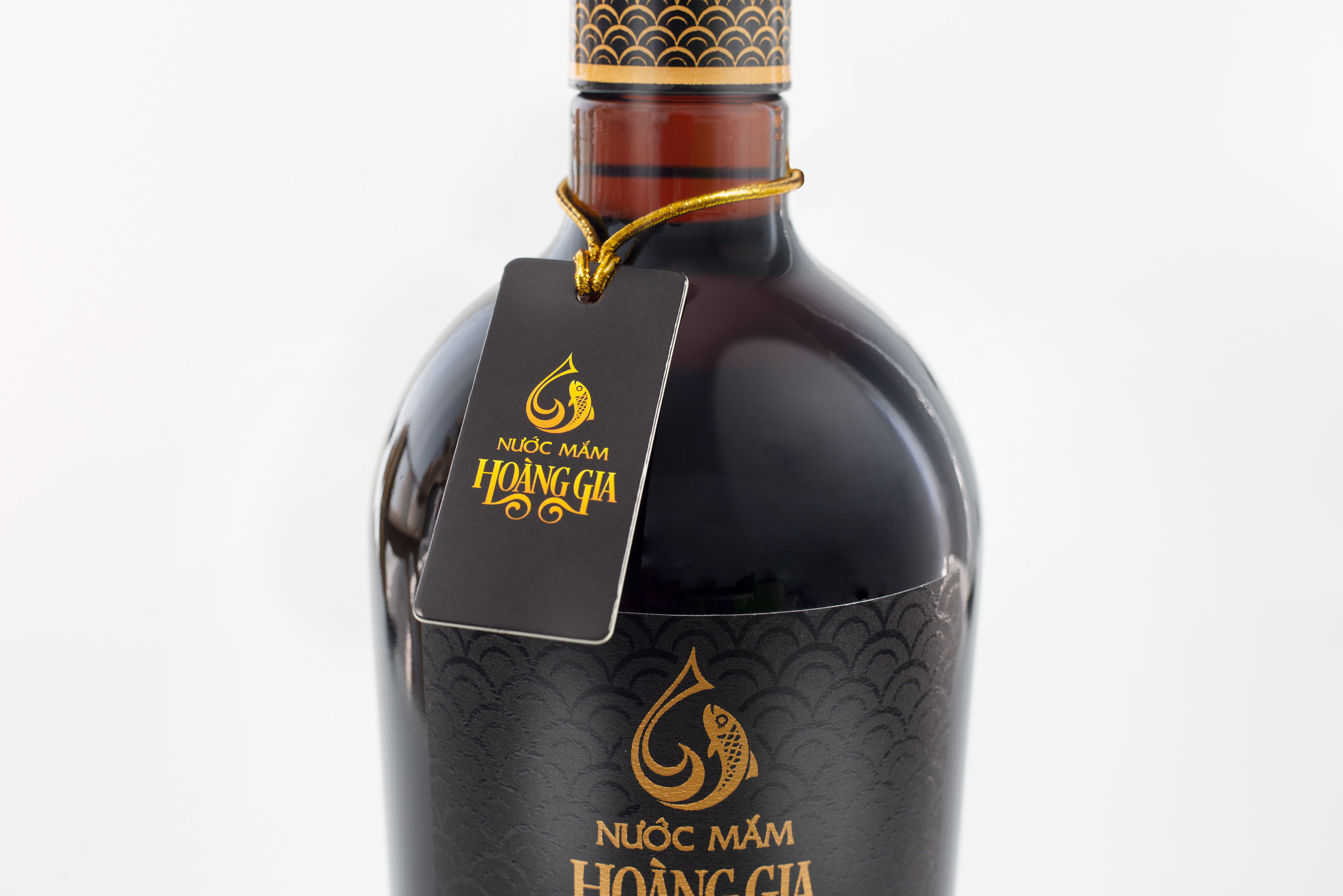 Nước mắm Hoàng Gia 750ml (Hộp Giấy)