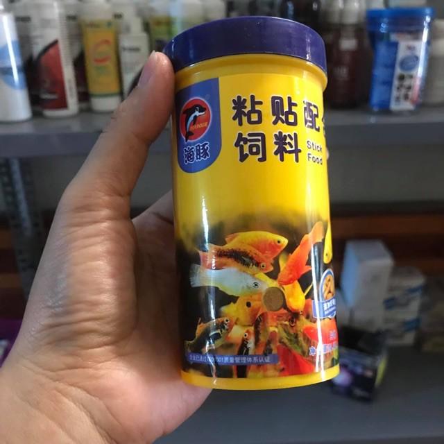 Thức ăn viên dán cho cá thủy sinh