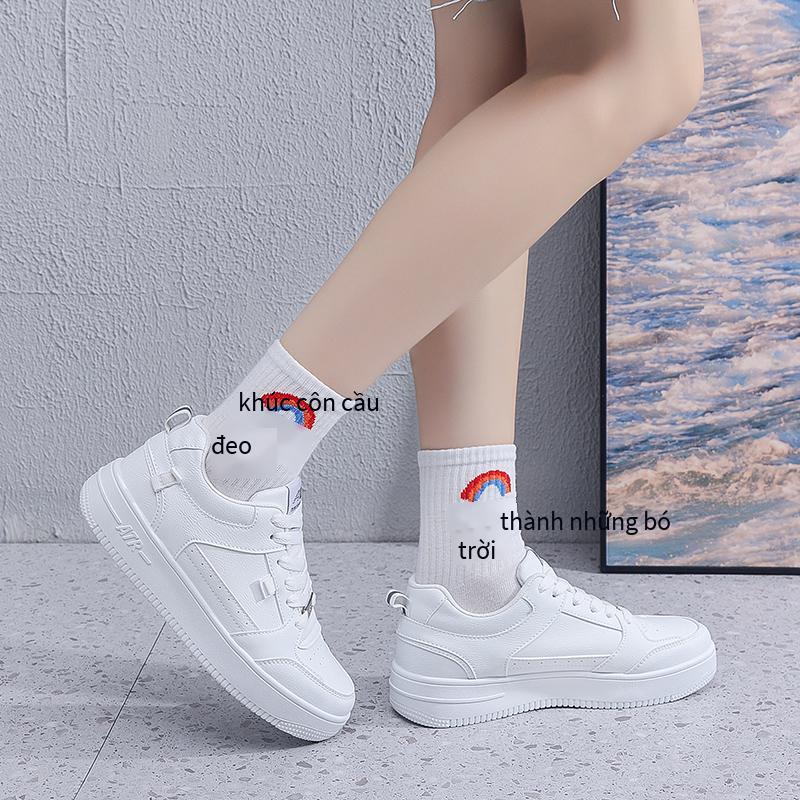 Giá thấp nhất giày ban chống trượt nhẹ giày công sở giảm giá mới nhất ins giày hợp thời trang giày đôi