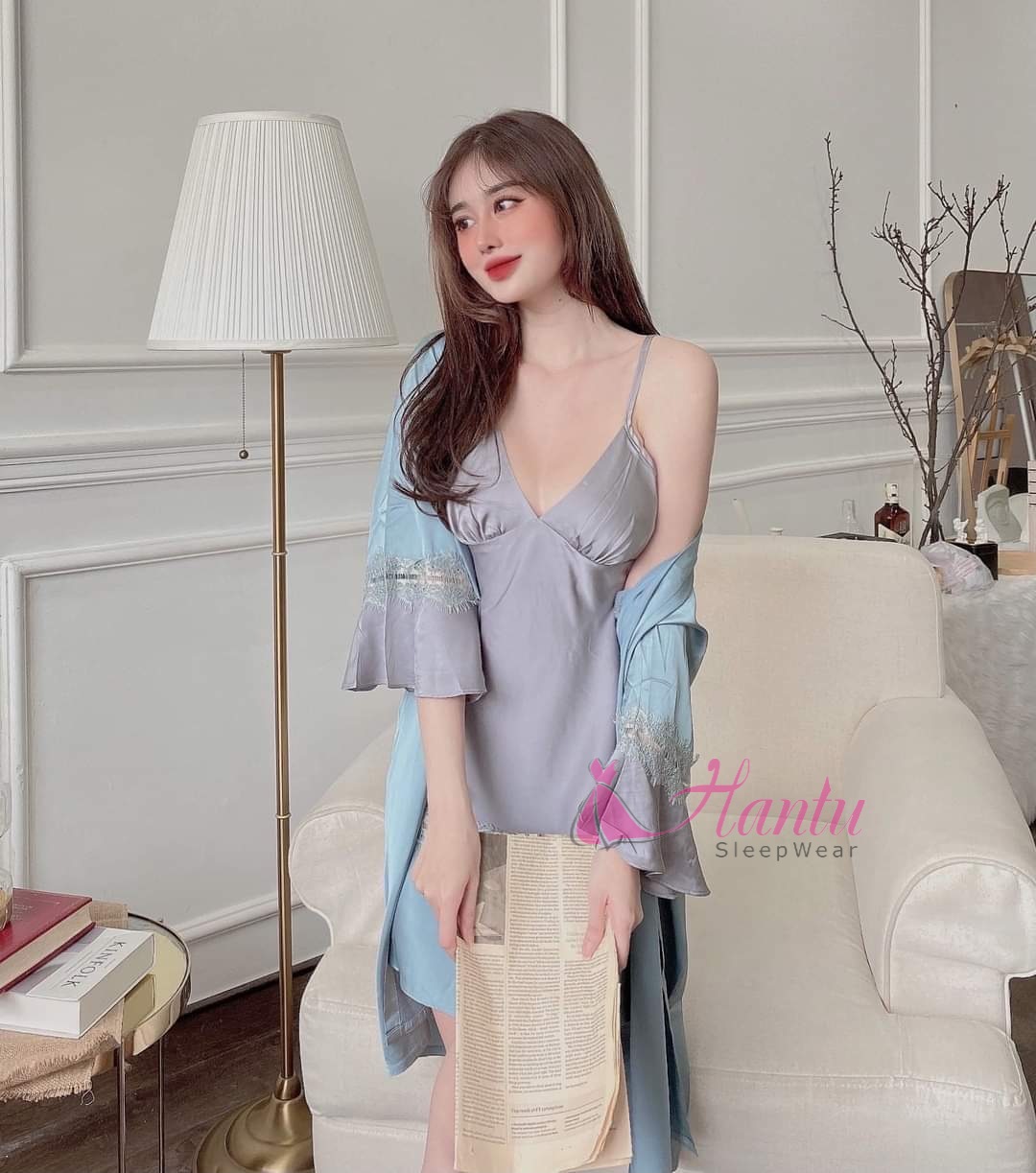 Set váy ngủ lụa 2 dây kèm áo choàng lụa cao cấp-Hantu Sleepwear