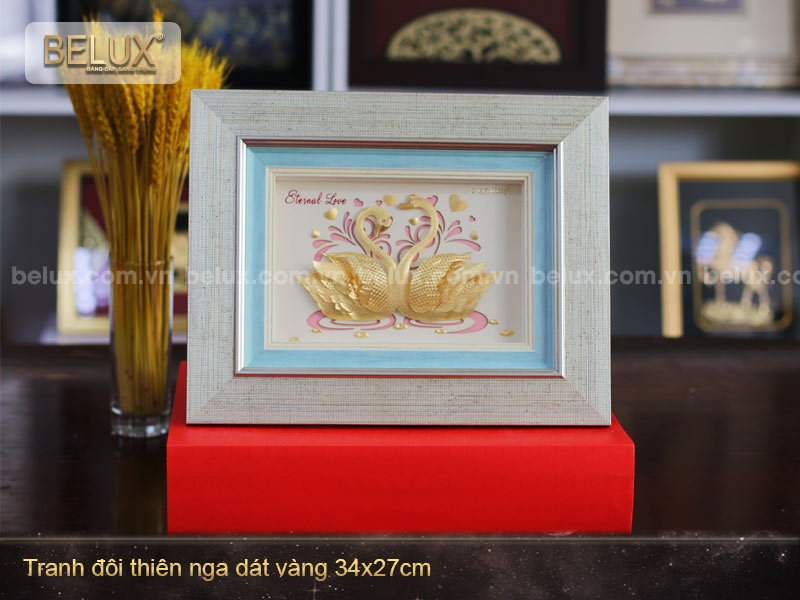 Tranh Đôi Thiên Nga dát vàng 24k - quà tặng ý nghĩa cho người yêu