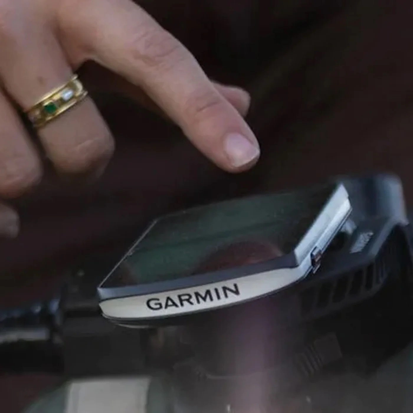 Thiết bị định vị gắn xe đạp Garmin Edge 1040 , GPS, SEA - Hàng chính hãng
