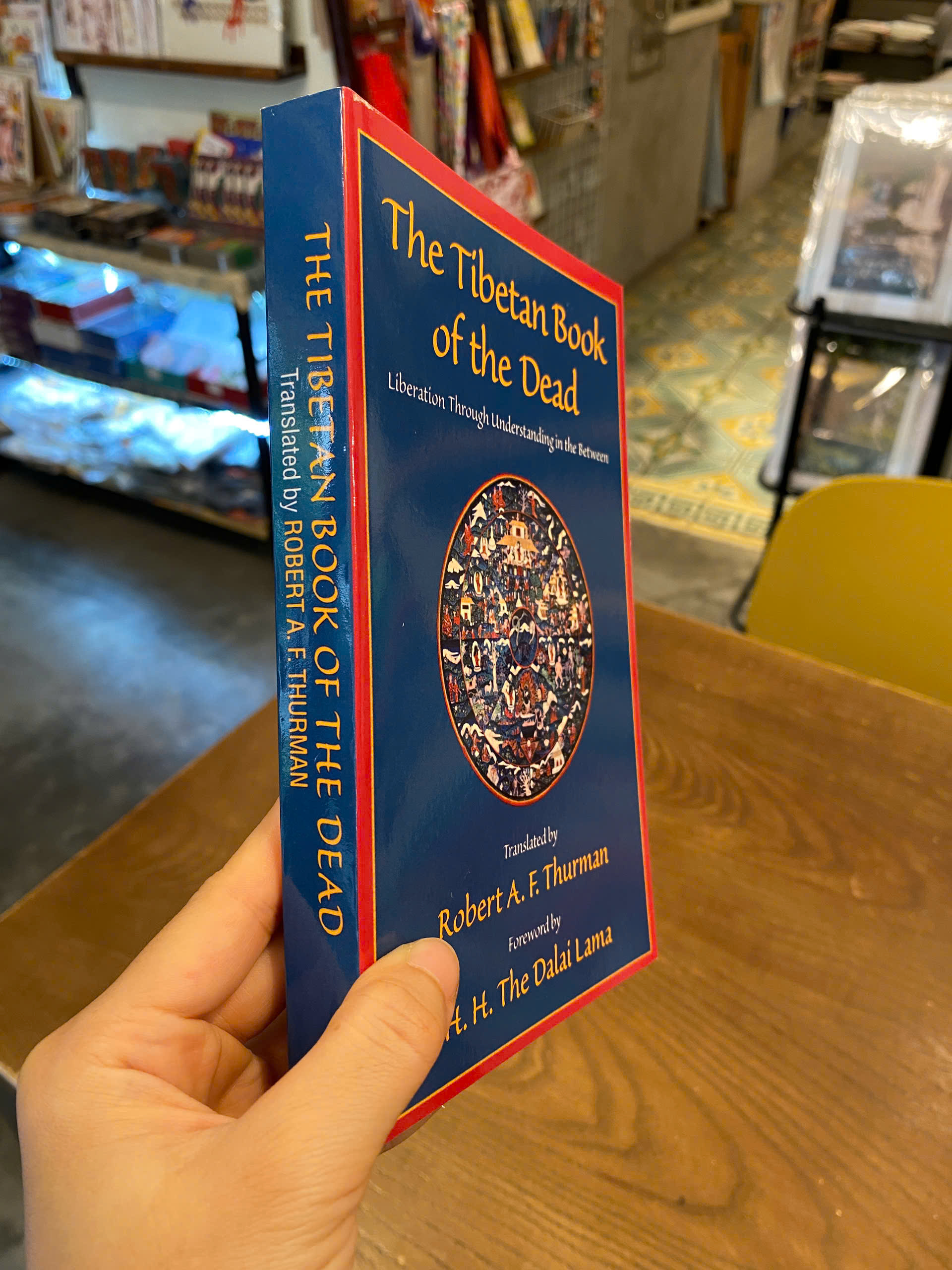 Sách - Tibetan Book of the Dead by Robert A.F. Thurman | Buddhism Book - English Nonfiction