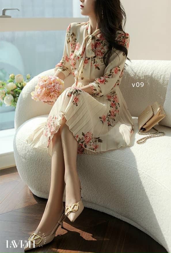 CHÂN VÁY 2 LỚP DẬP LY KÈM ÁO TAY DÀI NƠ CỔ  MÀU Y HÌNH