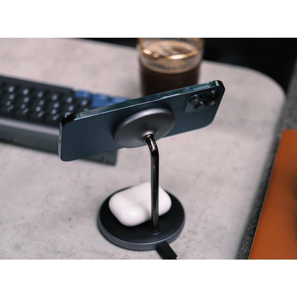 Bộ Sạc Không Dây HYPERJUICE MAGNETIC 2 IN 1 WIRELESS CHARGING STAND dành cho  IPHONE 12 SERIES &amp; AIRPODS - HJ461 - Hàng Chính Hãng