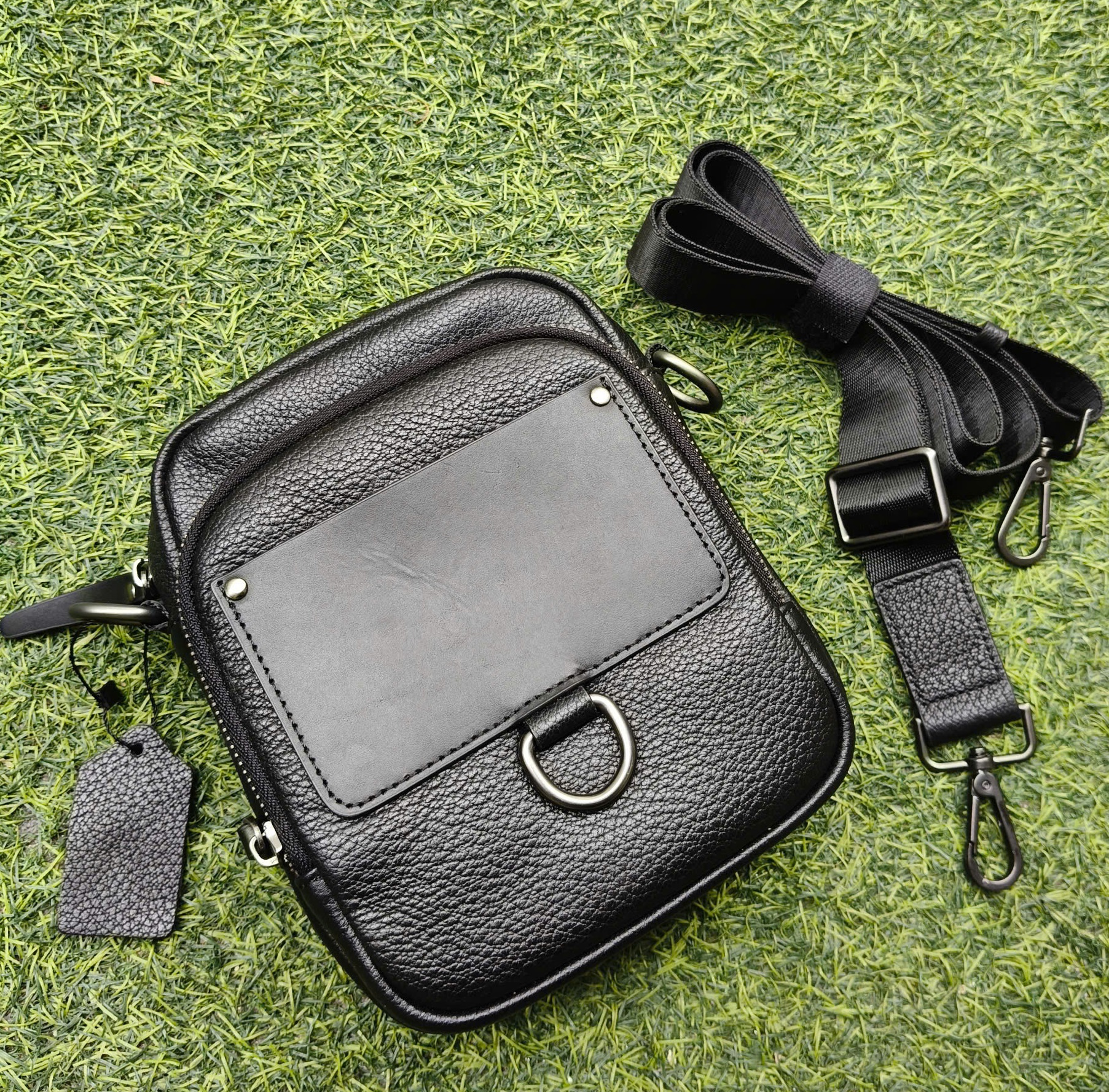 Túi Đeo Chéo Nam Da Bò Thật BHM1413 Mini Nhỏ Gọn Cao Cấp Vân Da Tự Nhiên Đựng Điện Thoại Ví Hộ Chiếu