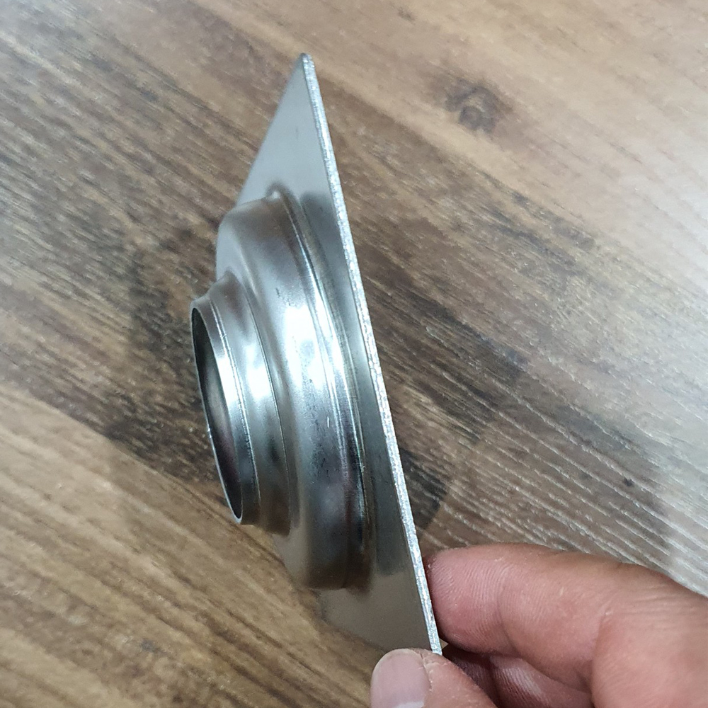 Đế phễu ga thoát sàn Inox có lỗ cắm cổ nối thoát nước máy giặt lắp cut chia thoát nước máy giặt