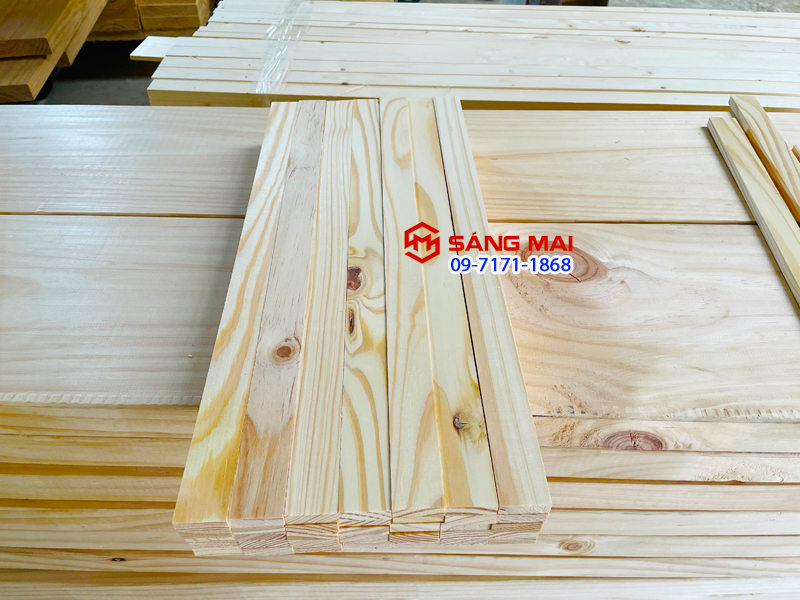 Thanh gỗ thông dày 1cm x 3cm x dài 50cm + láng mịn 4 mặt