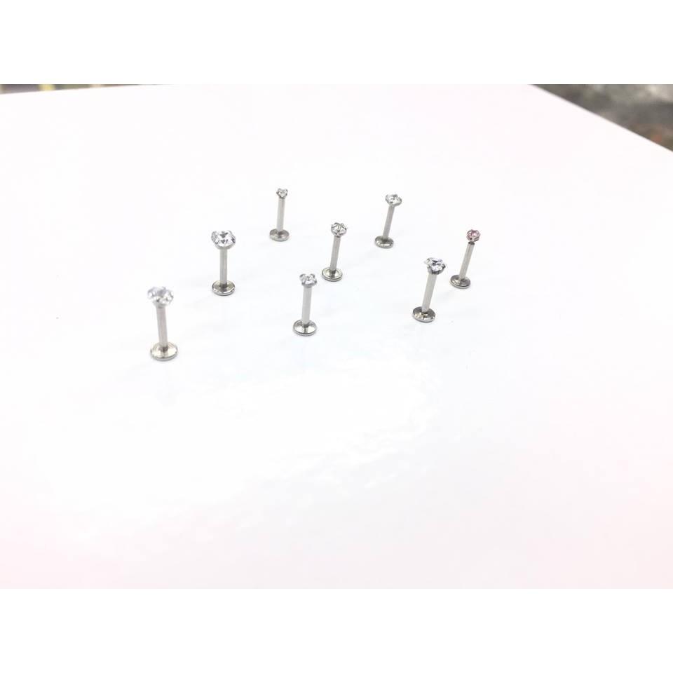 Khuyên môi đá trấu cao cấp - khuyên thép y tế