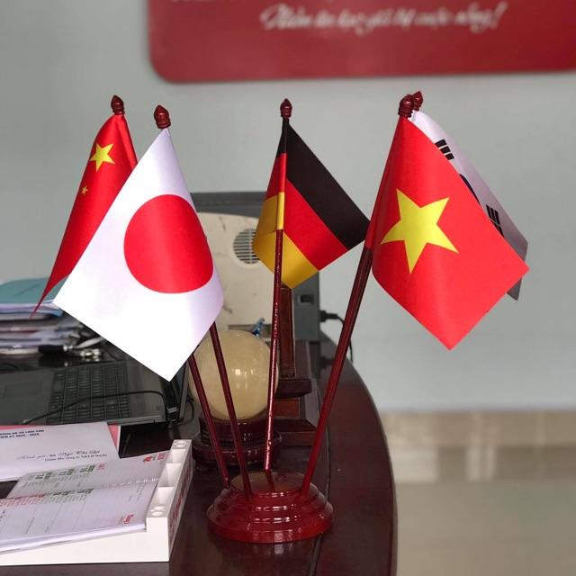 Cờ để bàn cắm 5 nước tự chọn