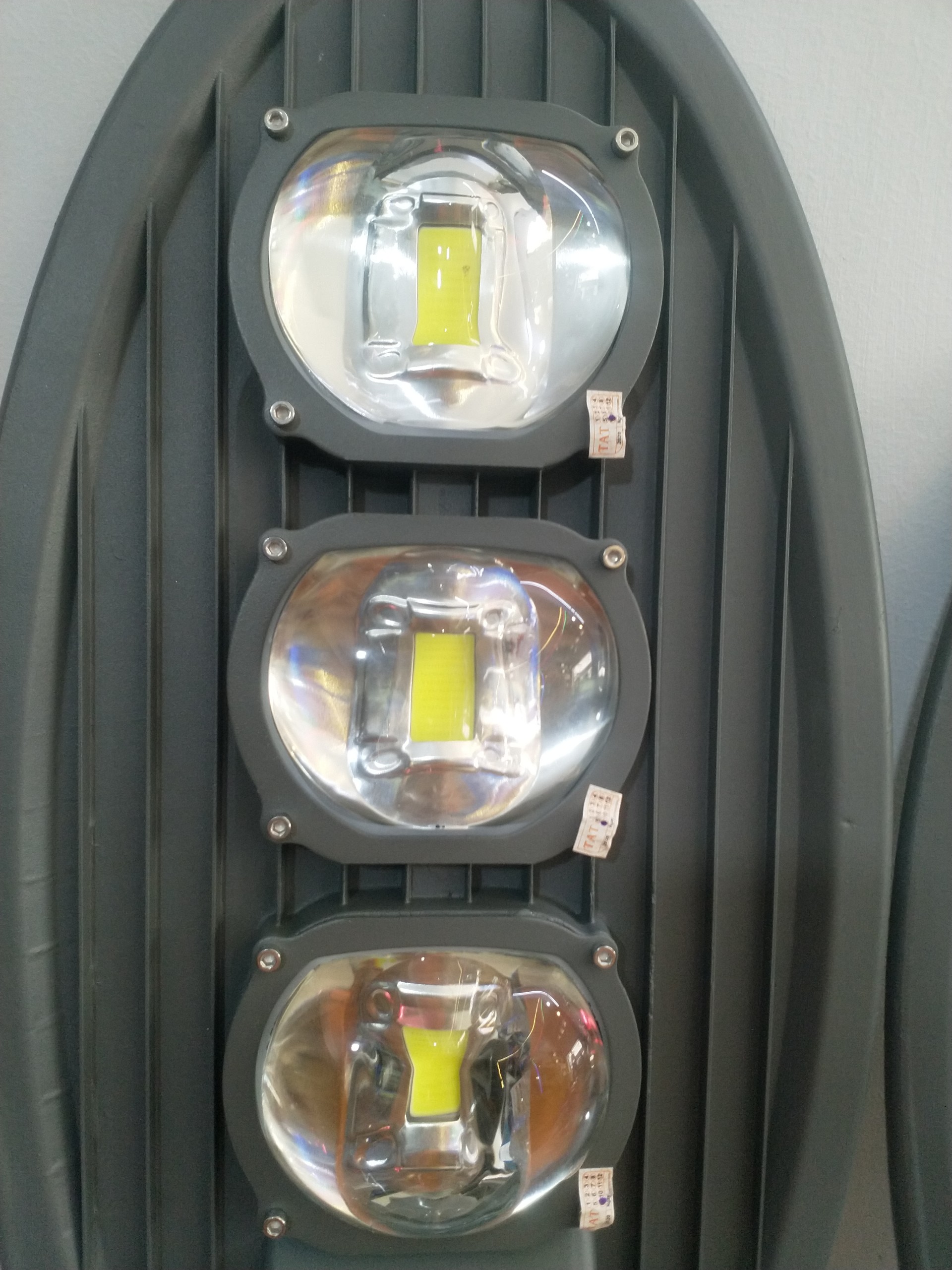 Đèn Đường Năng Lượng Mặt Trời Chiếc Lá Siêu Sáng - Công Suất 150W - Công Nghệ LED COB Tiết Kiệm Năng Lượng
