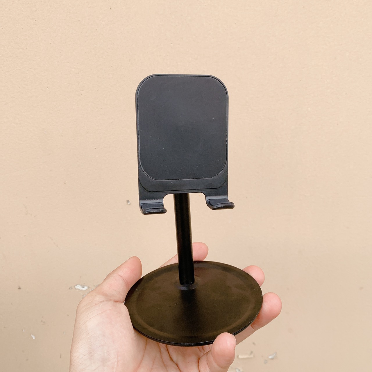 Giá đỡ đựng điện thoai và ipad kim loại - làm từ hợp kim nhôm chắc chắn, không lật