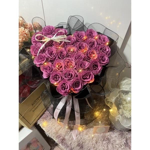 Bó hoa nhũ kim tuyến hình tim 30 bông xinh xắn