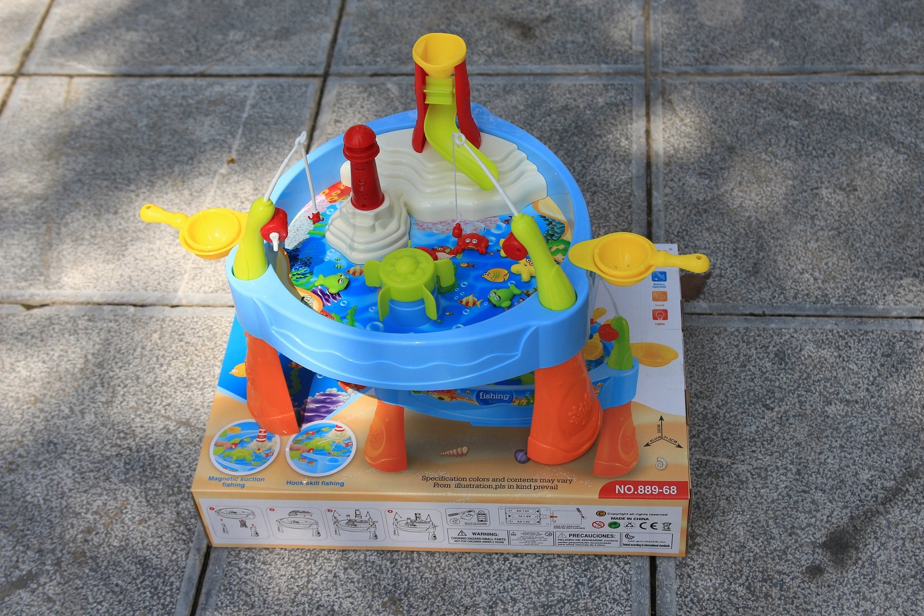 Đồ chơi câu cá cho bé có đèn nhạc Toys House 889-68: Phát triển vận động tinh và tư duy xã hội