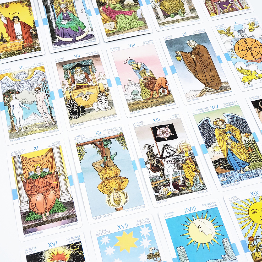 Bộ Bài New Universal Waite Tarot 7x12 Cm Tặng Đá Thanh Tẩy