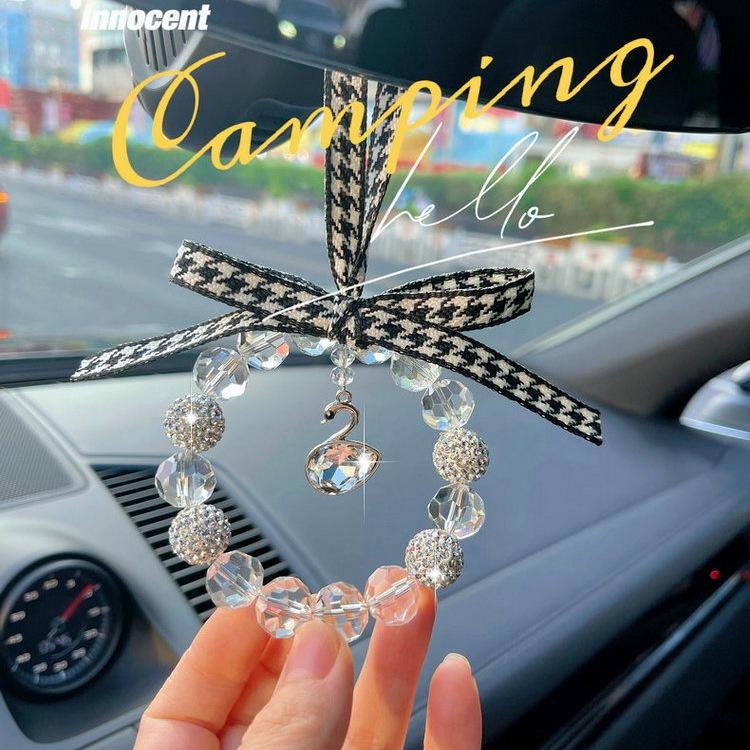 Dây Treo Hình Thiên Nga Đính Đá Pha Lê Cao Cấp Dễ Thương Trang Trí Gương Chiếu Hậu Xe Hơi