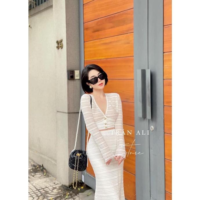 SET REN TRẮNG CỔ V MIX CHÂN VÁY