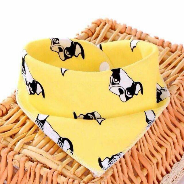 Khăn yếm tam giác cotton 2 cúc bấm