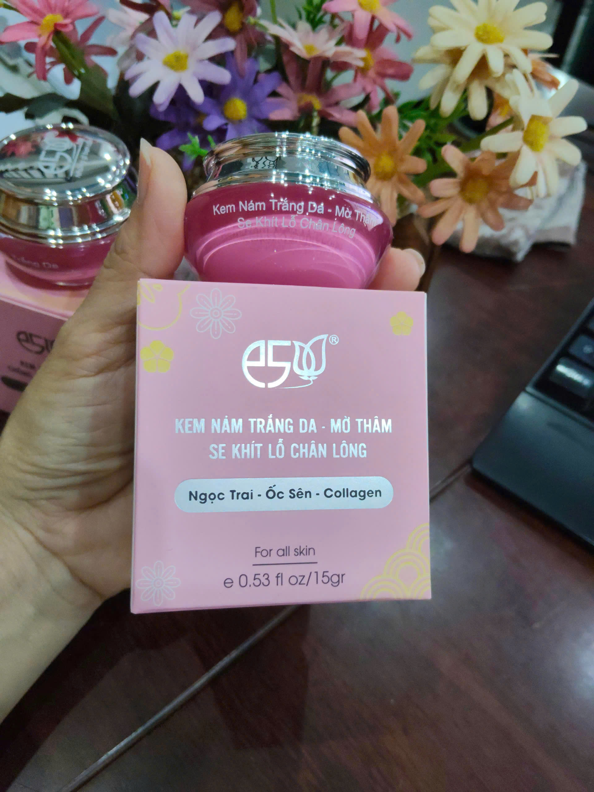 Kem Nám Trắng Da Mờ Thâm Se Khít Lỗ Chân Lông (Kem Nén) 15g E5