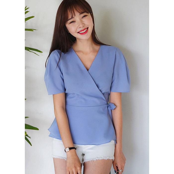 Áo Blouse Tay Bồng Chéo Vạt Thắt Nơ Freesize