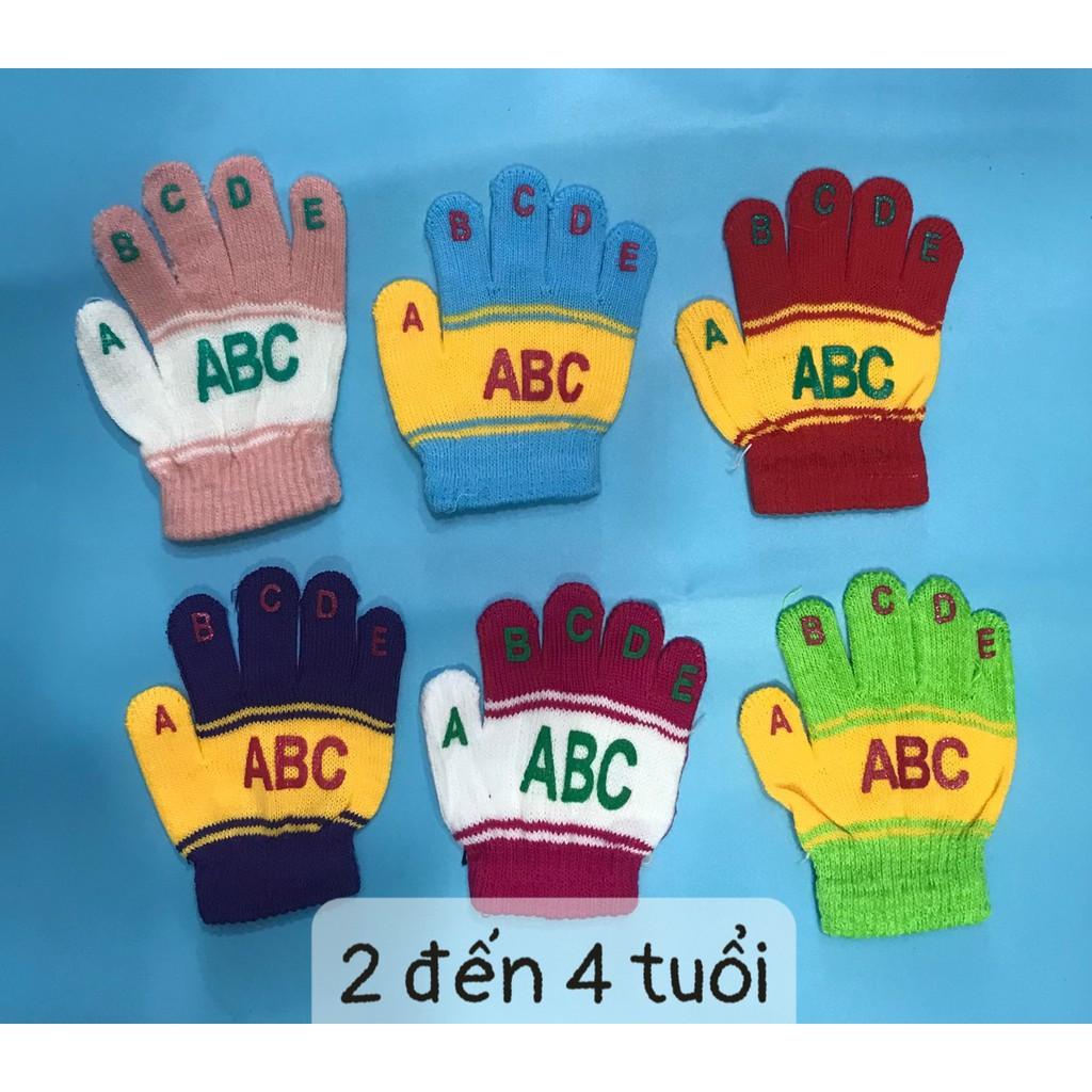 Combo 6 đôi găng len , bé từ 2 tuổi đến 6 tuổi , lựa chọn theo tuổi bé , giao nhiều màu ngẫu nhiên như hình , ảnh thật ,