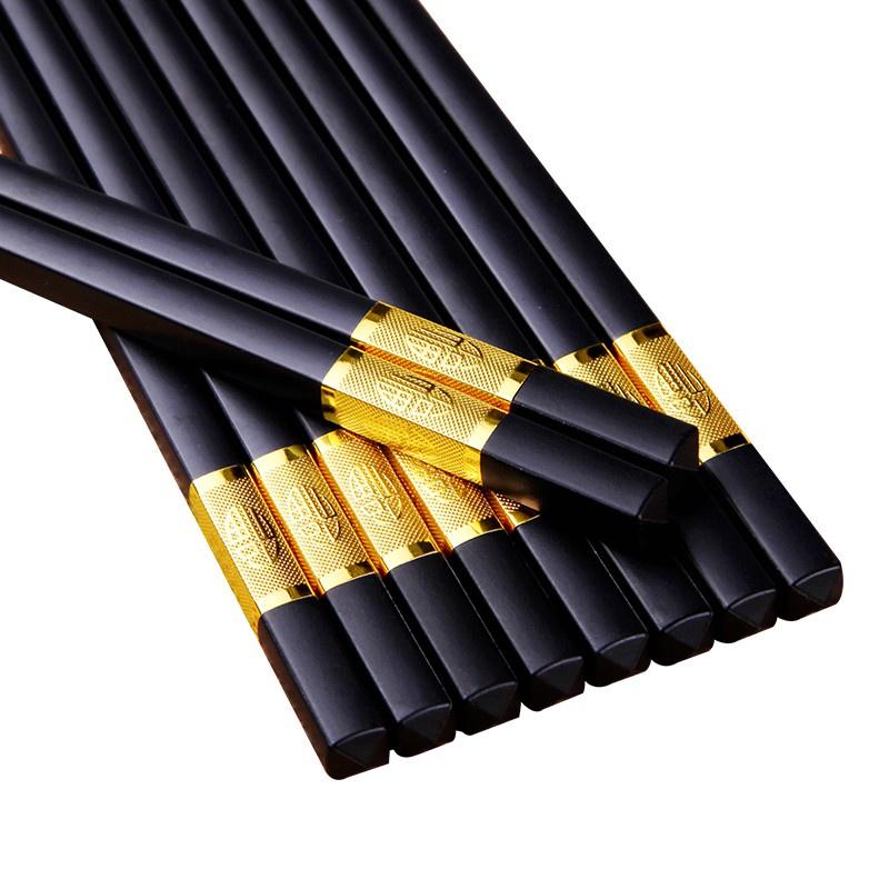 Hộp 10 Đôi Đũa Mạ Vàng Hàn Quốc Cao Cấp.