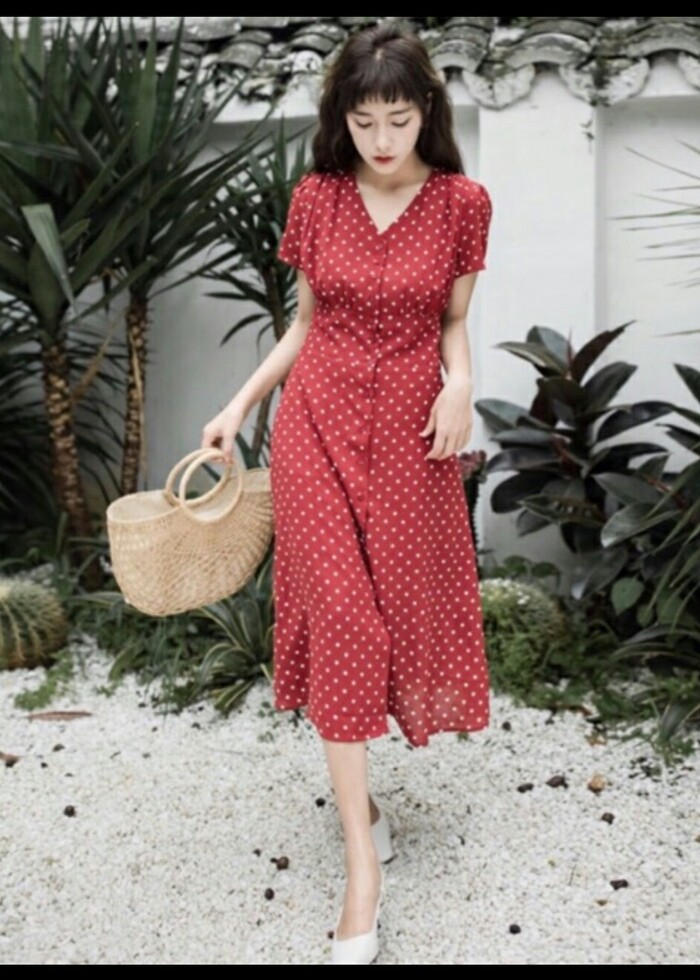 Đầm Bi Đỏ Bo Eo Form Dài