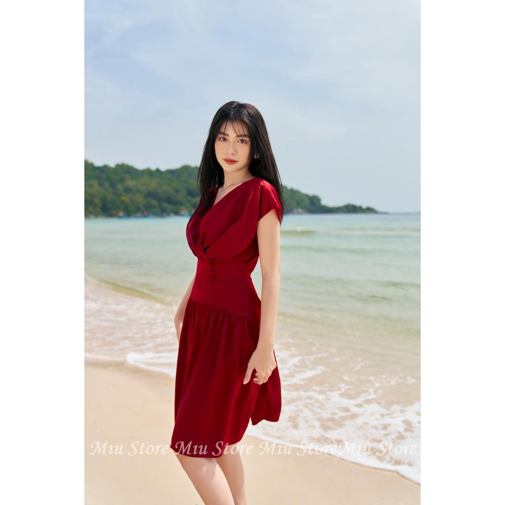 D00574 - Đầm thiết kế cao cấp lụa đỏ tay chờm Miu Store