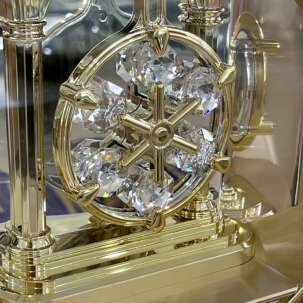 Đồng hồ treo tường Nhật Bản Rhythm 4MJ447WU18 – KT 35.2 x 43.3 x 7.3cm, Dùng PIN.