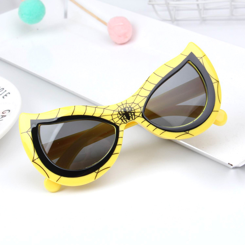 Kính mát cho bé kính người nhện siêu anh hùng bảo vệ mắt chống tia UV