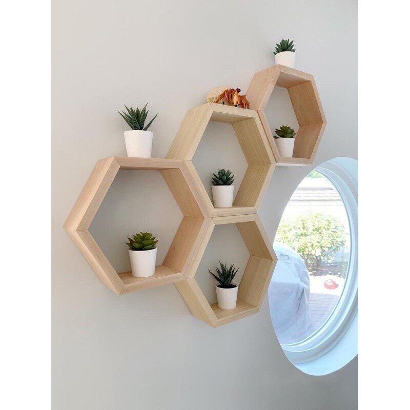 Kệ treo tường,Kệ trang trí hình tổ ong bằng gỗ cao cấp gồm 3 chiếc