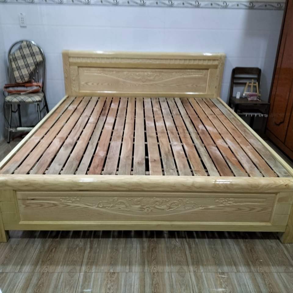 Giường Gỗ Sồi Nga 1m6x2M màu tự nhiên