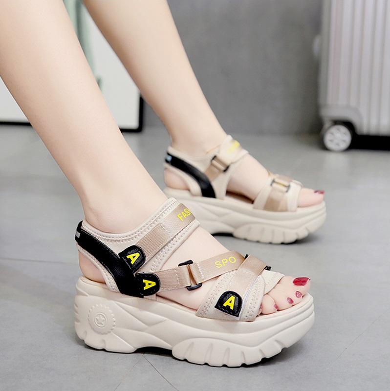 Giày sandal nữ đế bánh mì cá tính S116