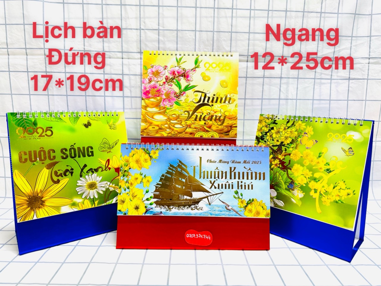 Lịch Để Bàn 2025 Dạng Đứng (17*19cm) Và Ngang (12*25cm) Nhiều Mẫu Đẹp Ý Nghĩa ,Bìa Ép Kim Điển Hình Cao Cấp, Sang Trọng, Tiện Dụng Giấy Dày 200gsm-Mẫu Thịnh Vượ