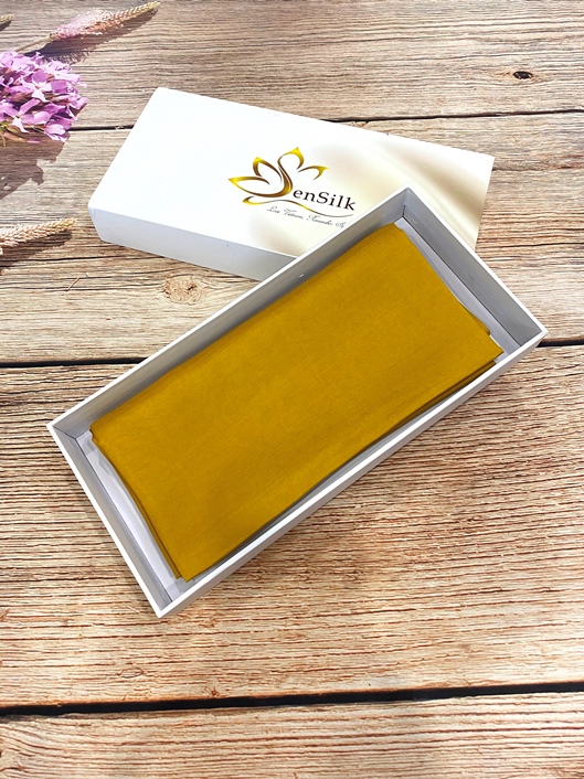 Khăn Choàng Thời Trang SenSilk Vàng 100% Lụa Tơ Tằm - Handmade Silk Gift